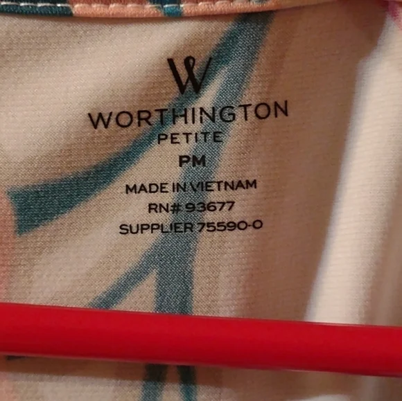 Worthington Women Petite P/m  Floral Work Blouse Short Sleeve Business Apparel - Picture 5 of 5